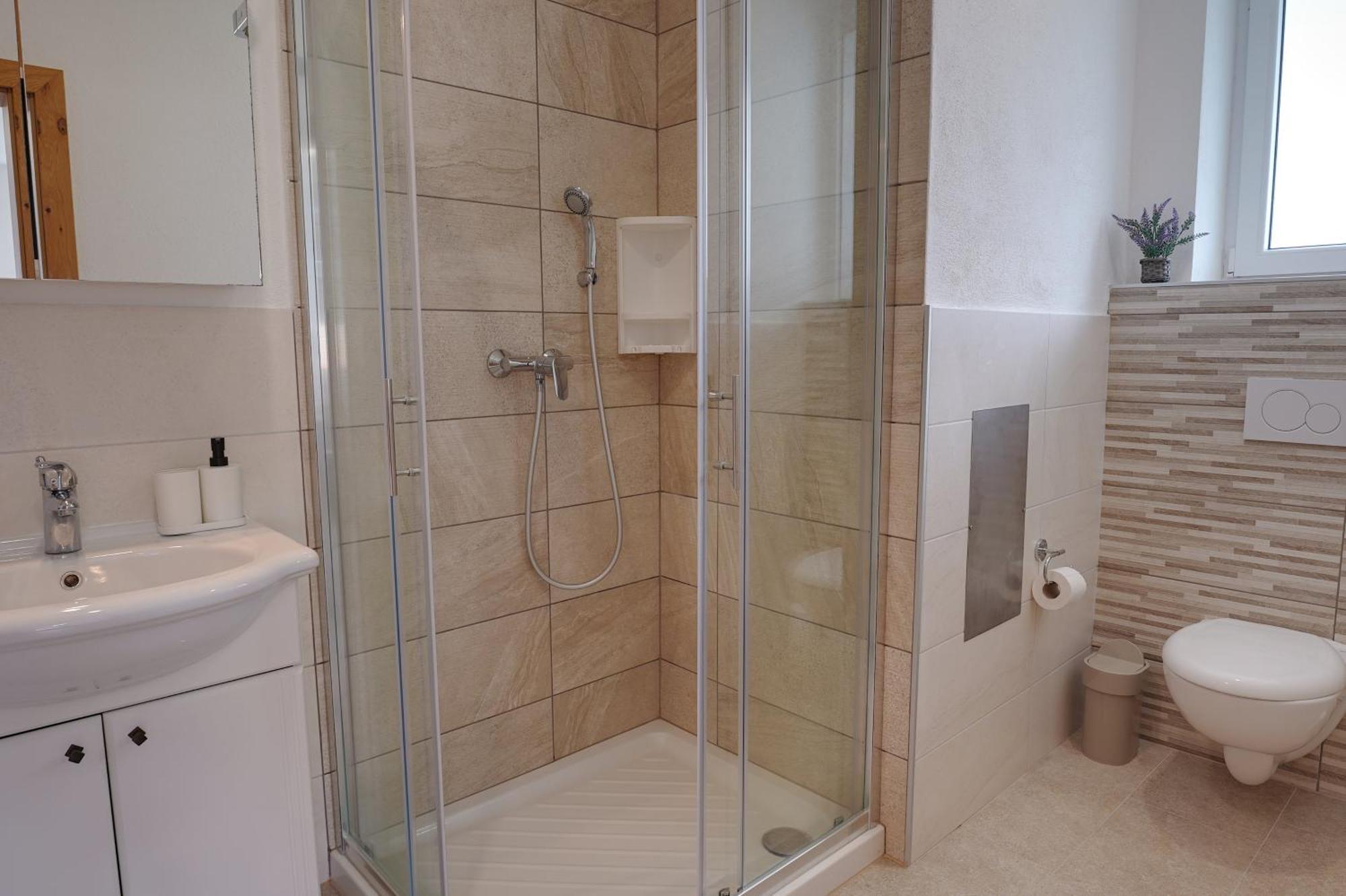 Apartma In Studio Jerca Ob Savi Бохин Екстериор снимка