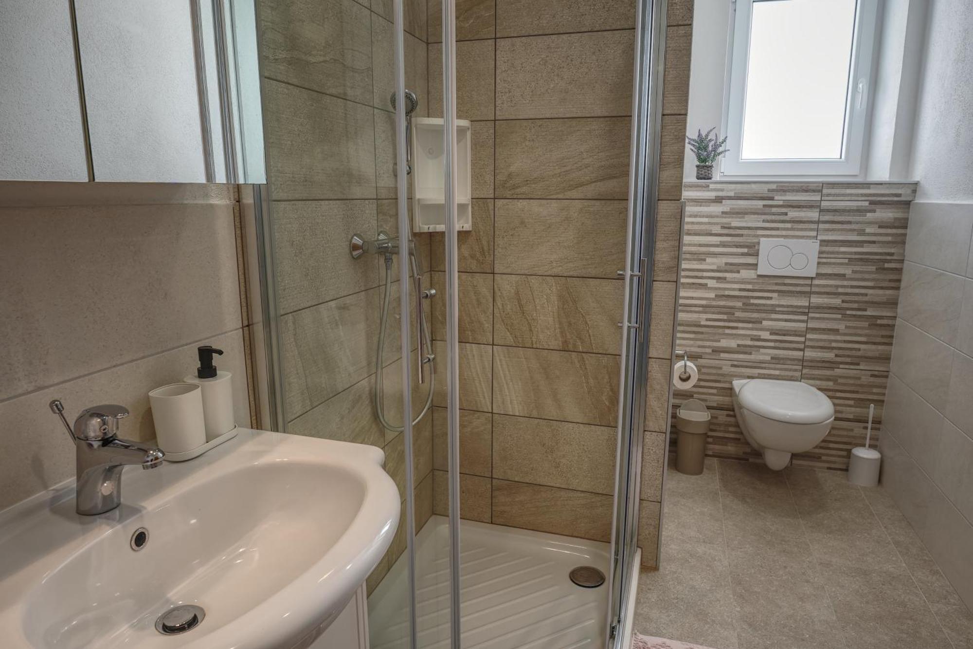 Apartma In Studio Jerca Ob Savi Бохин Екстериор снимка
